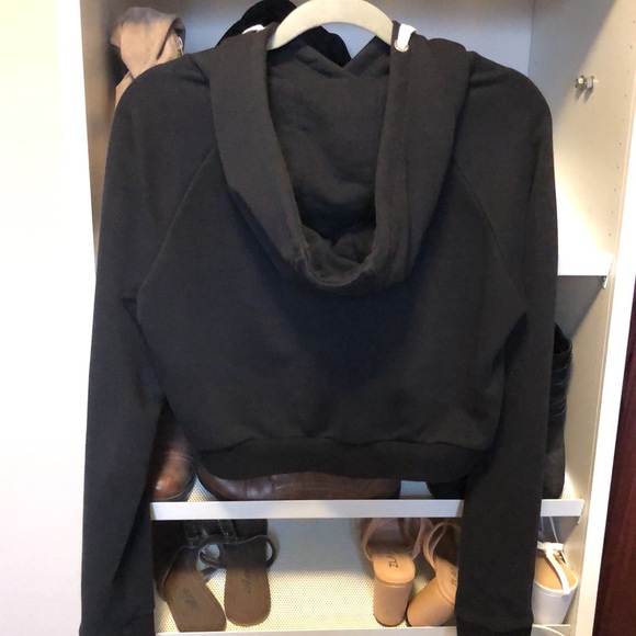 Adidas crop black sweater - Picture 3 of 3